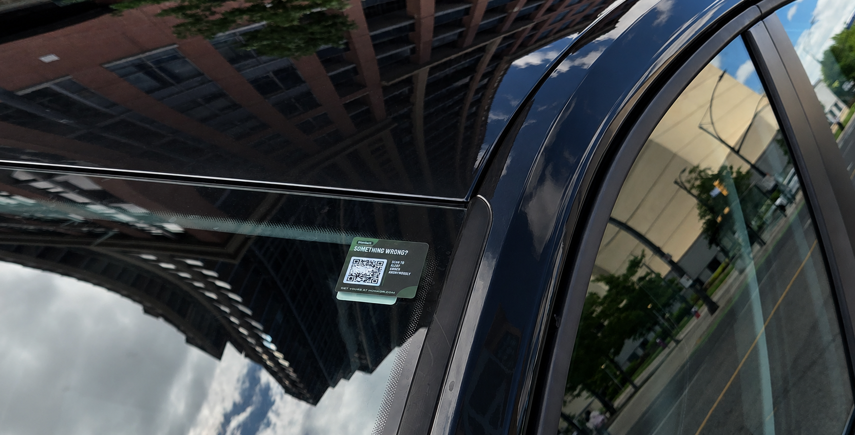 Windscreen Qr Code Sticker QR Car Sticker Canada — Alert Your Owner Anonymously | HonkQR
